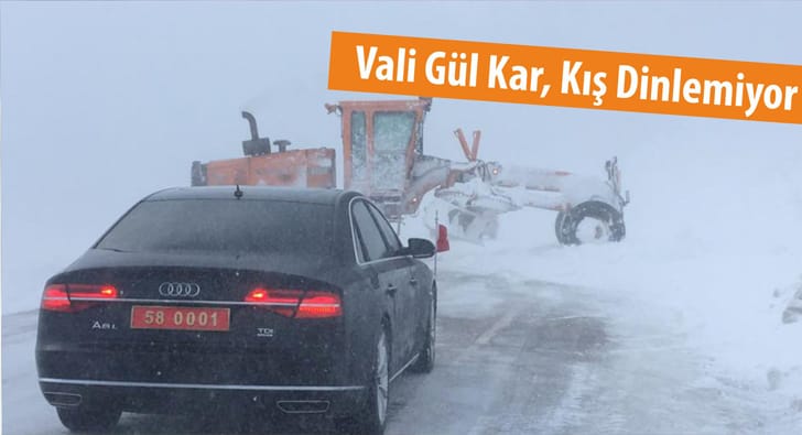 Vali Gül Tipiye Rağmen Cenazeye Katıldı