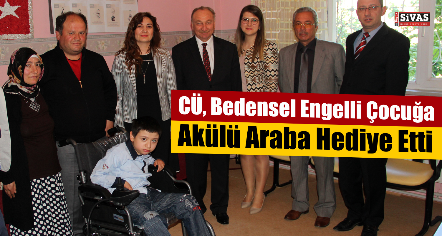 Bedensel Engelli Çocuğun Akülü Araba Sevinci