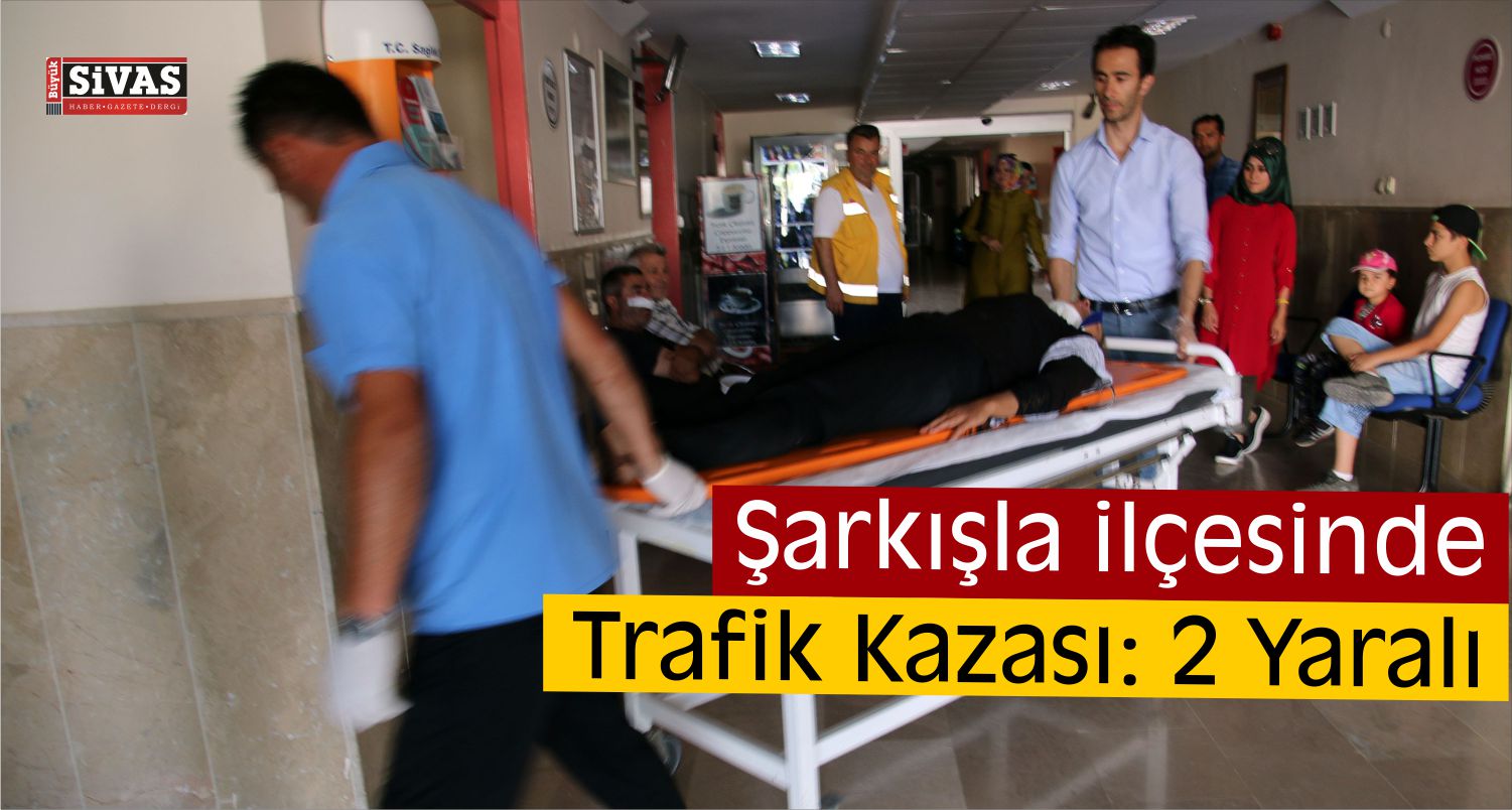 Şarkışla’da Trafik Kazası: 2 Yaralı