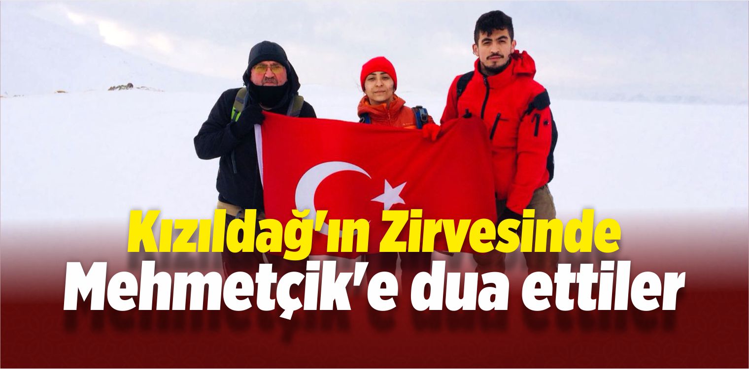 Kızıldağ’ın Zirvesinde Mehmetçik’e Dua Ettiler