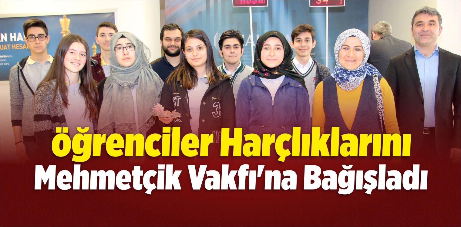 Öğrenciler Harçlıklarını Mehmetçik Vakfı’na Bağışladı