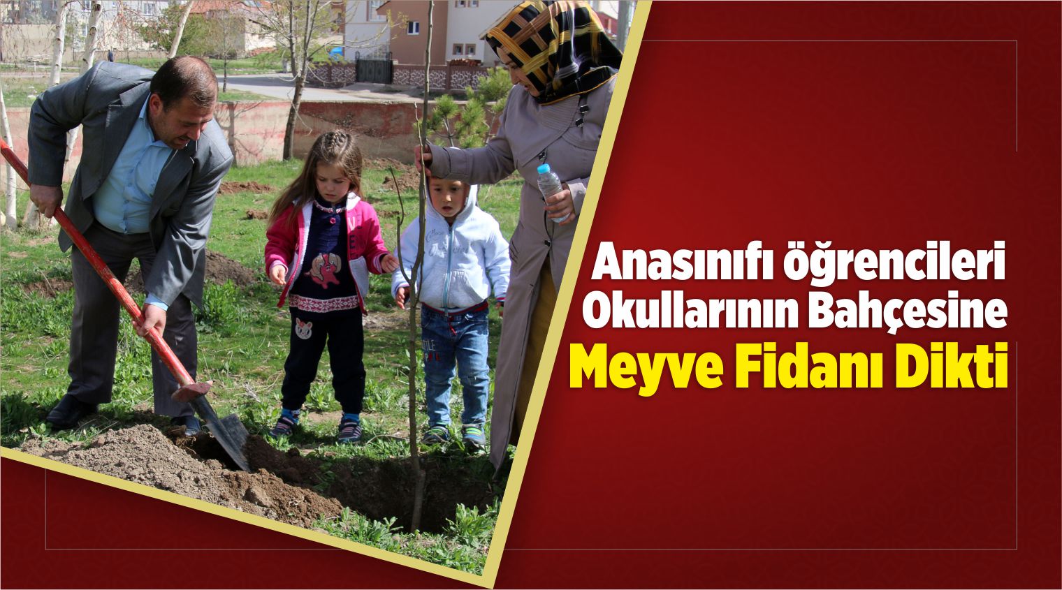 Öğrenciler Aileleri İle Okullarının Bahçesine Meyve Fidanı Dikti