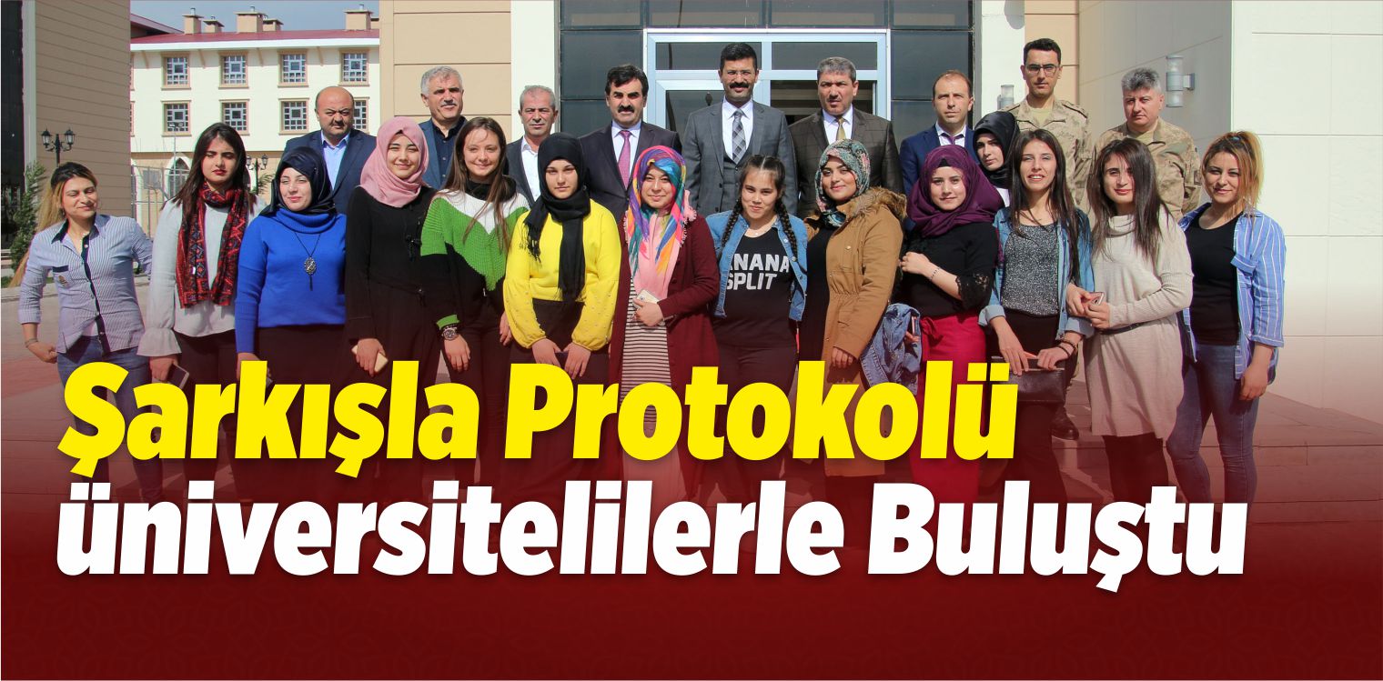 Şarkışla Protokolü Üniversitelilerle Buluştu
