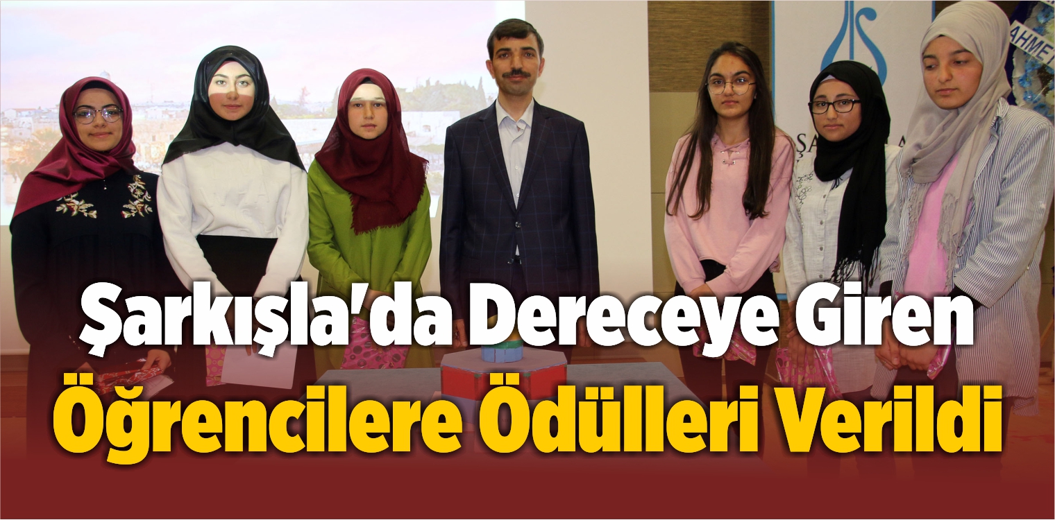 Şarkışla’da Dereceye Giren Öğrencilere Ödülleri Verildi