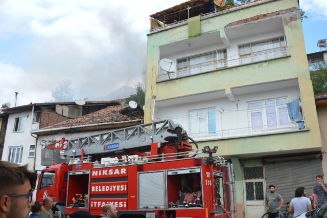 Bayram Arefesinde Evsiz Kaldılar