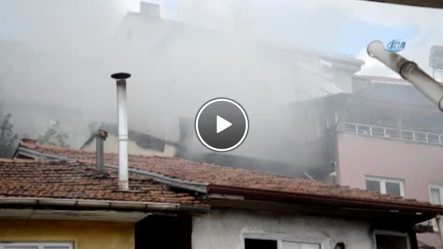 Tokat’ın Niksar ilçesinde Bayram Günü Evsiz Kaldılar