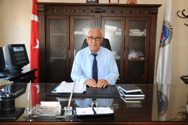 Belediye Başkanı ve 5 Meclis Üyesi, MHP den İstifa Etti