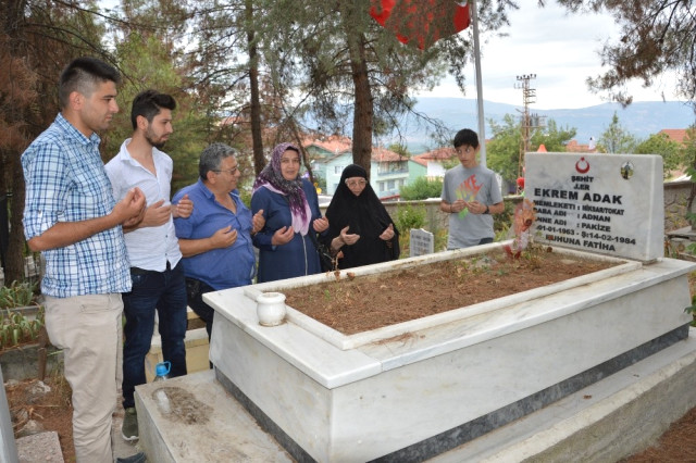 Niksar da Bayram Öncesi Kabir Ziyareti