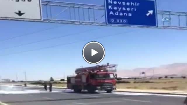 Seyir Halindeki Otomobil Yandı