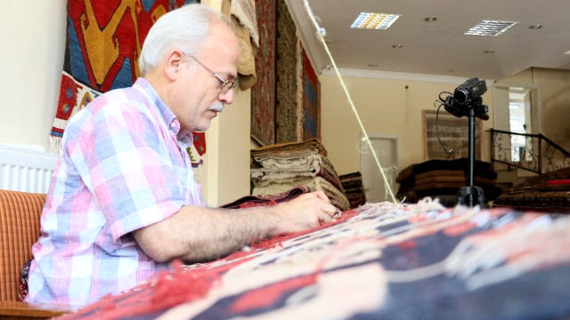 Yüzlerce Yıllık Tarihi Halılar Aksaray da Yeniden Hayat Buluyor