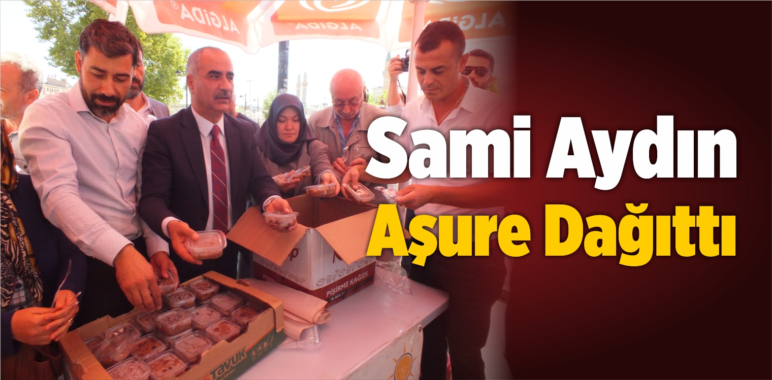 Aşure Dağıtıldı