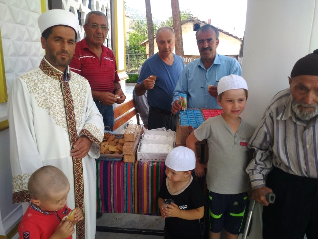 Camide Ücretsiz Çorap Uygulaması