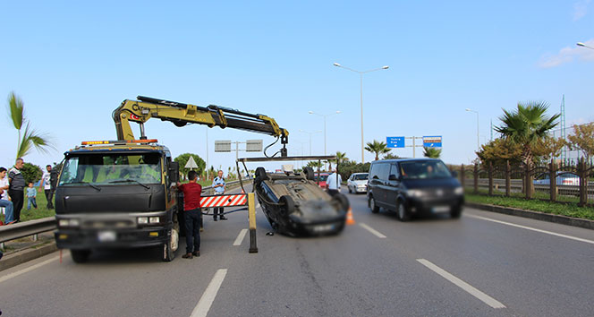 Takla attığı otomobili bırakıp kaçtı !