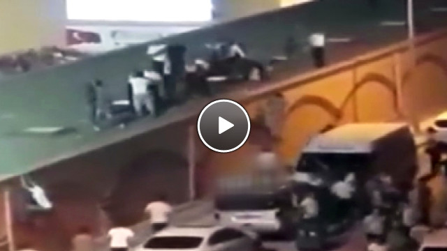 Yıldız Tilbe Konserinde Kavga