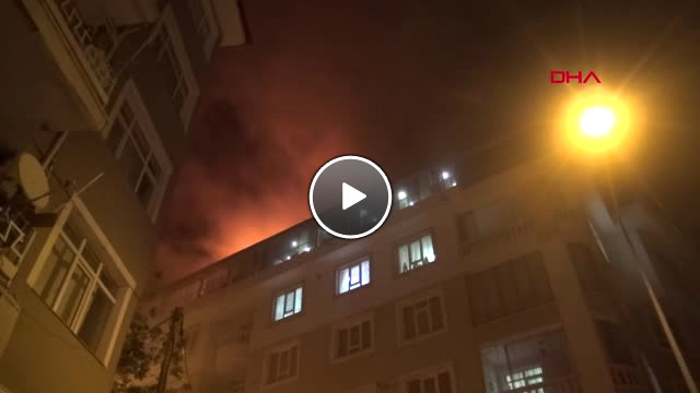 Yozgat ta, Çatı Katında Çıkan Yangın Korkuttu