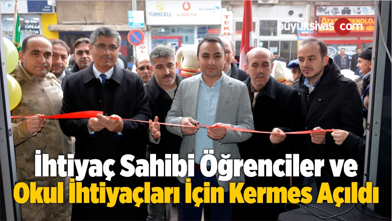 İhtiyaç Sahibi Öğrenciler ve Okul İhtiyaçları İçin Kermes Açıldı