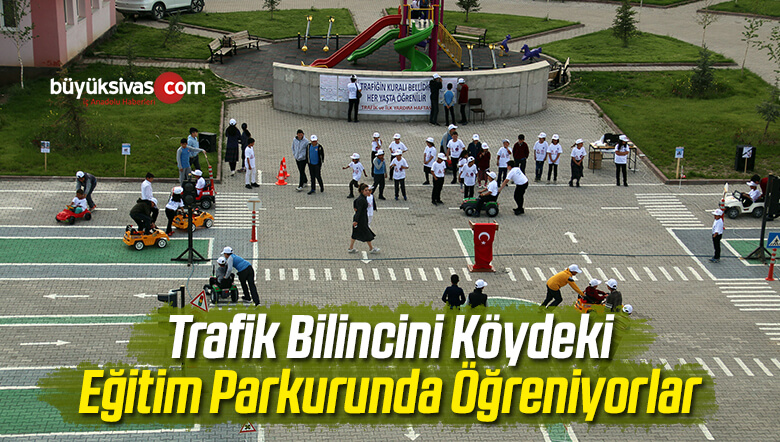 Trafik Bilincini Köydeki Eğitim Parkurunda Öğreniyorlar