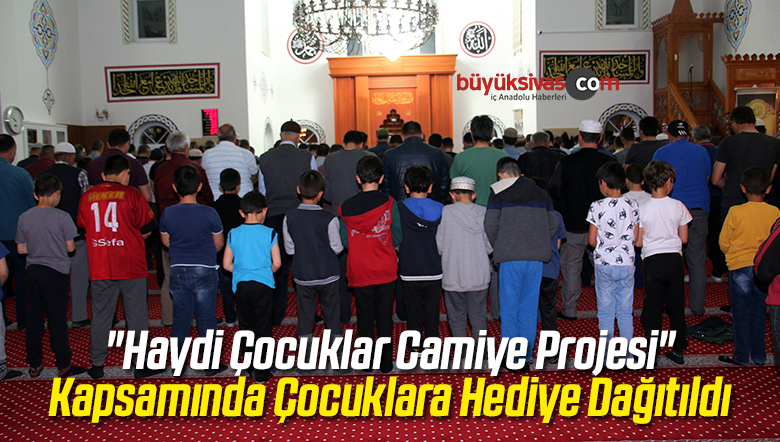 Çocuklar Camiye