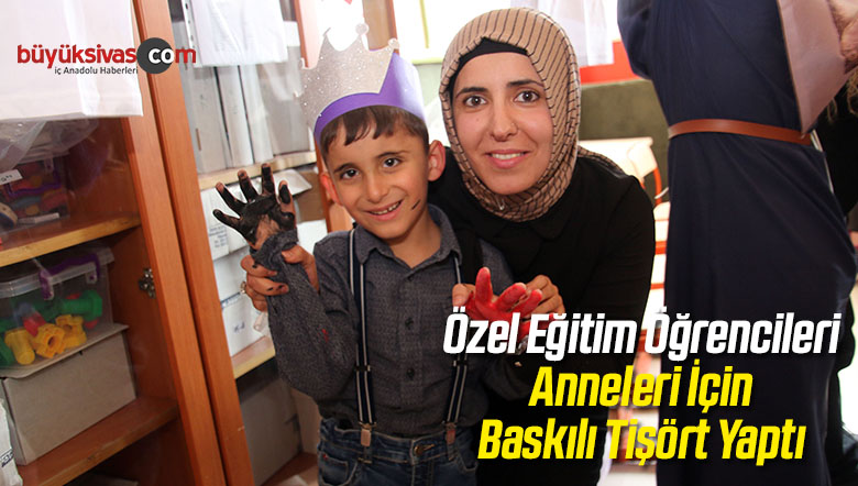 Özel Eğitim Öğrencileri Anneleri İçin Baskılı Tişört Yaptı