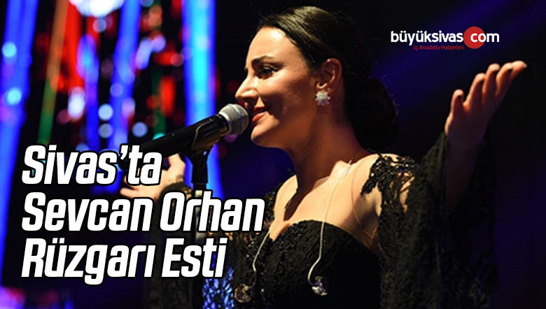 Sevcan Orhan Kongre Müzesi Bahçesinde Sevenleriyle Buluştu