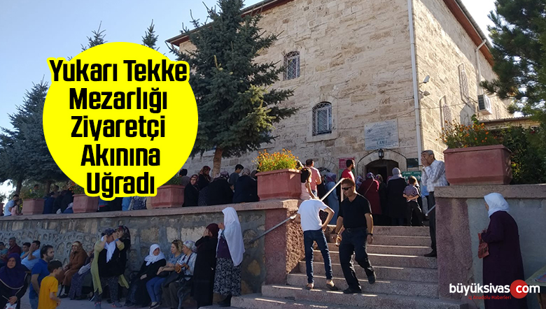 Yukarı Tekke Mezarlığı Ziyaretçi Akınına Uğradı