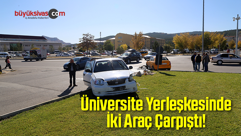 Üniversite’de İki Araç Çarpıştı!