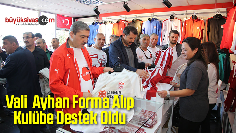 Vali Forma Alıp Kulübe Destek Oldu