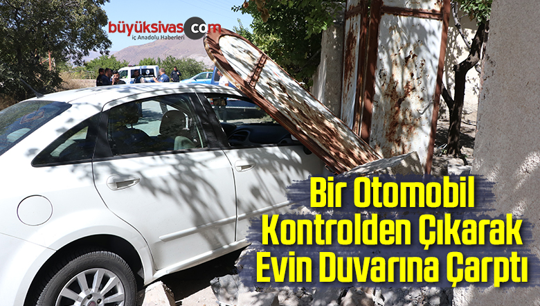 Bir Otomobil Kontrolden Çıkarak Evin Duvarına Çarptı