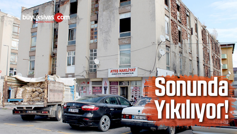 Sonunda Yıkılıyor!