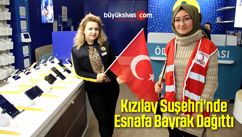 Türk Bayrağı Dağıtımı