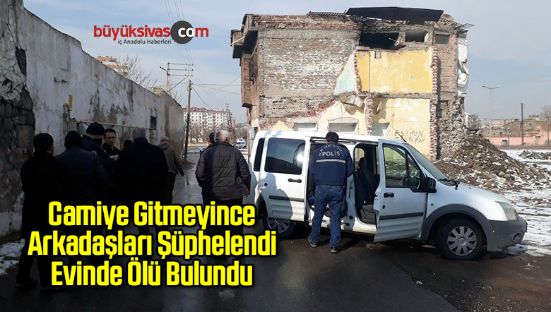 Camiye Gitmeyince Arkadaşları Şüphelendi Evinde Ölü Bulundu