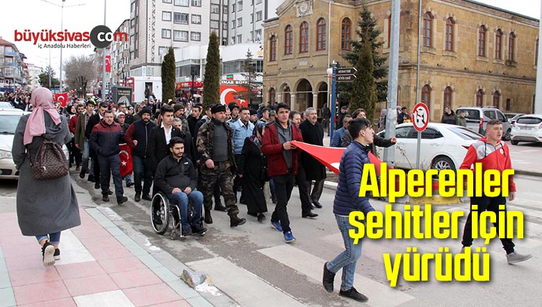 şehitler için yürüyüş