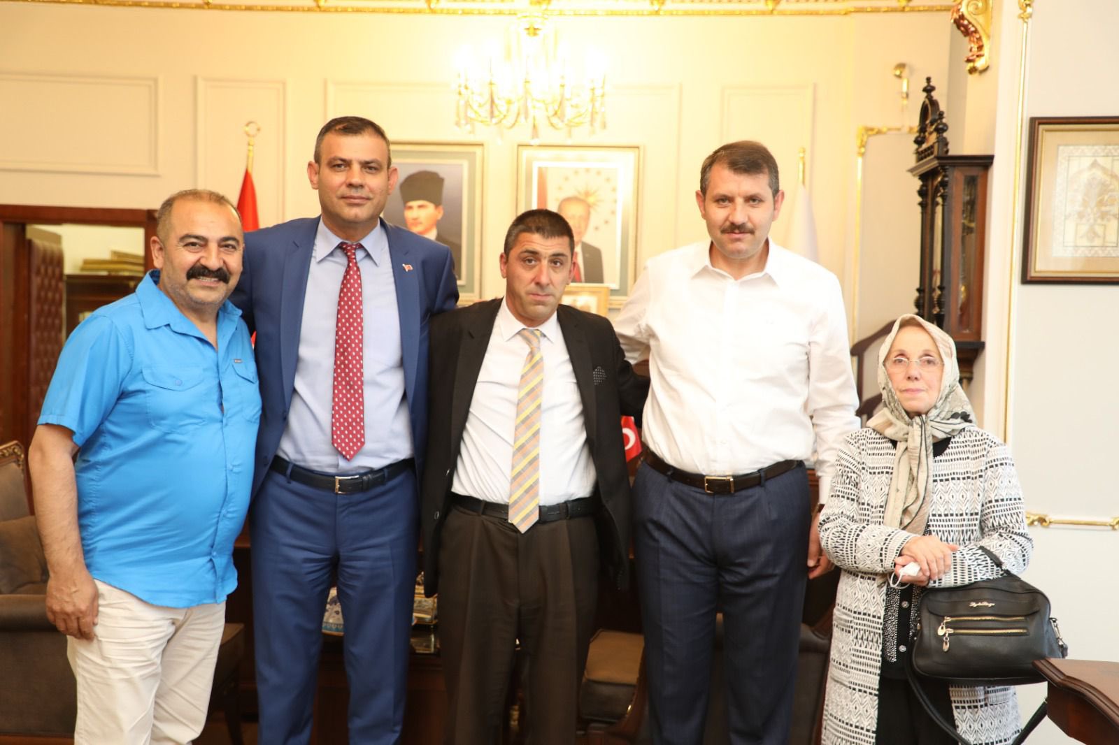 Vali Ayhan Levent Abimizin Doğum Gününü Kutladı