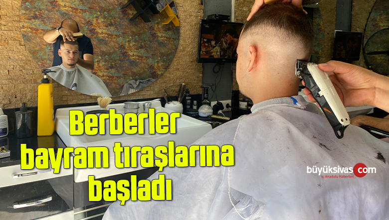 Bakımlı ve tıraşını olmak isteyen vatandaşlar berberlerde yoğunluk oluşturdu