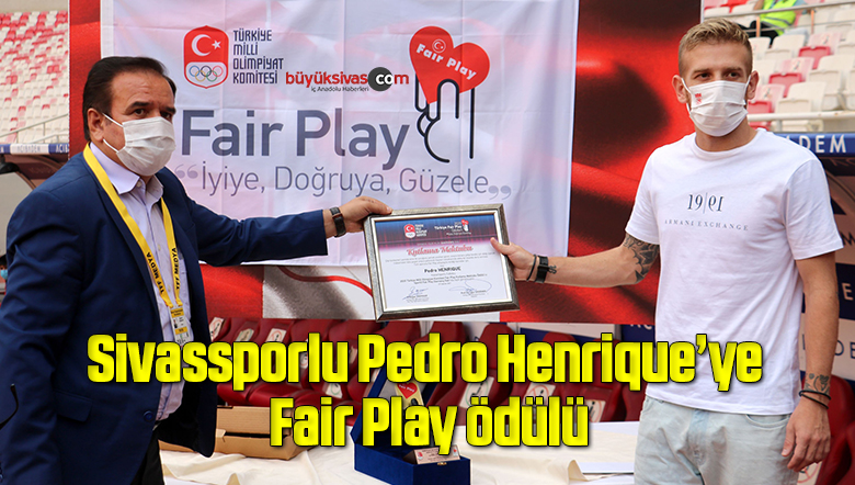 Sivassporlu Pedro Henrique’ye Fair Play ödülü