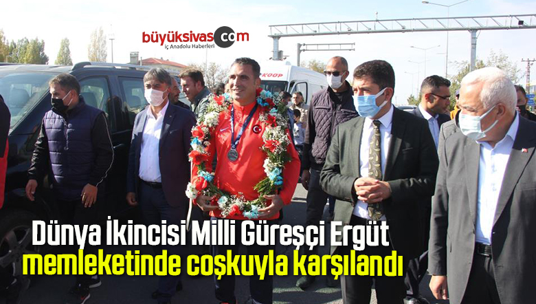 Dünya İkincisi Milli Güreşçi Ergüt memleketinde coşkuyla karşılandı
