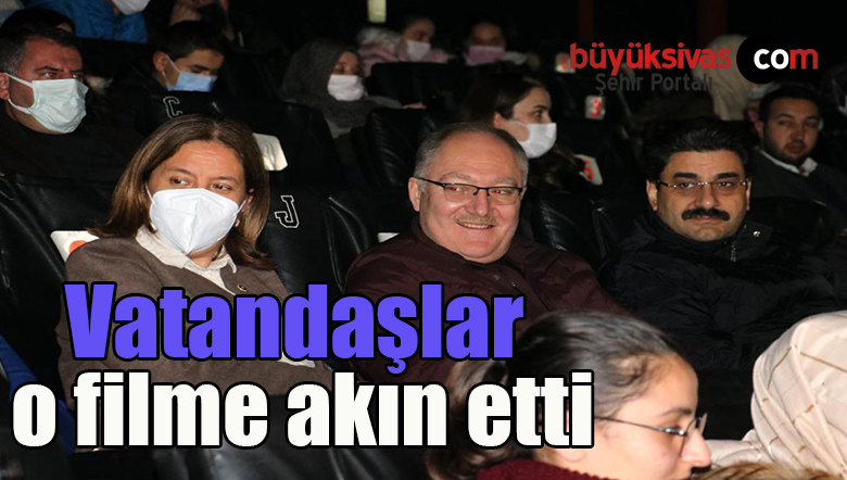 Vatandaşlar o filme akın etti