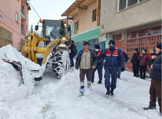 Sivas’ta Bir Vatandaş Tipide Yolunu Kaybetti