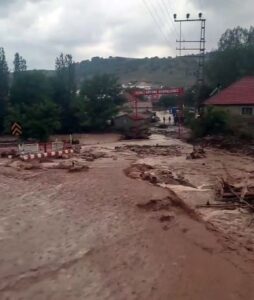 Sivas’ta kuvvetli yağış hasara neden oldu