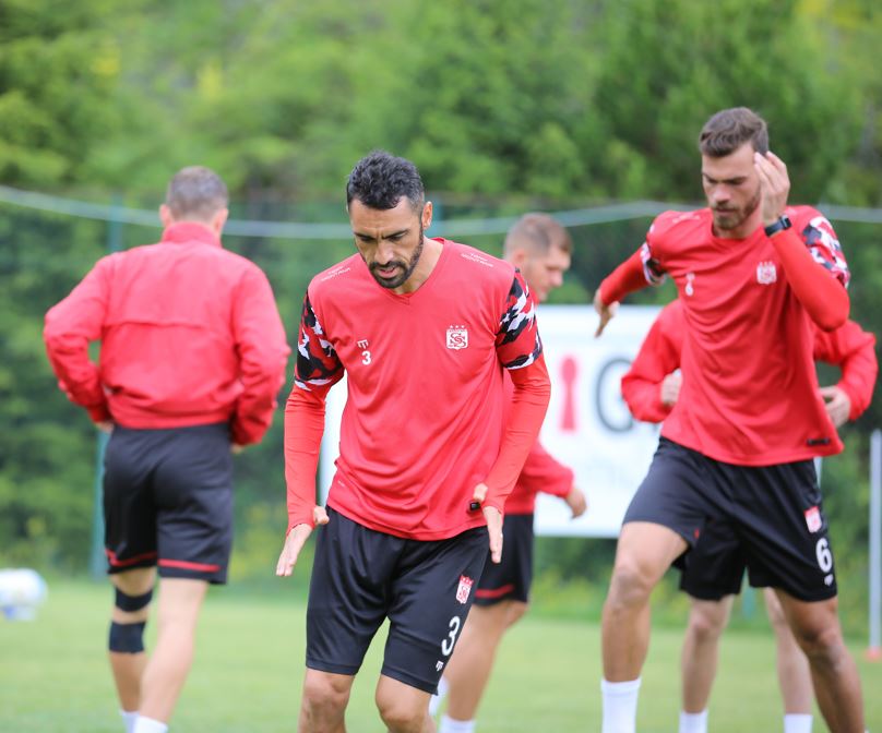 Sivasspor’un 2’nci rakibi belli oldu!