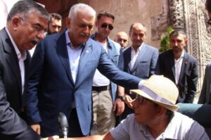 Yıldırım, seçim için iki bayram arasını işaret etti