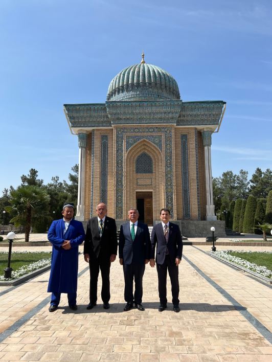 İsmet Yılmaz’dan İmam Matüridi Hazretlerine Ziyaret!