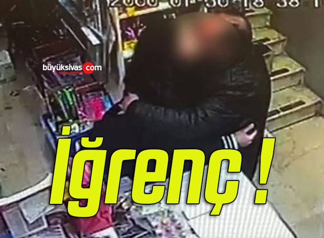 Kırtasiyede iğrenç anlar!