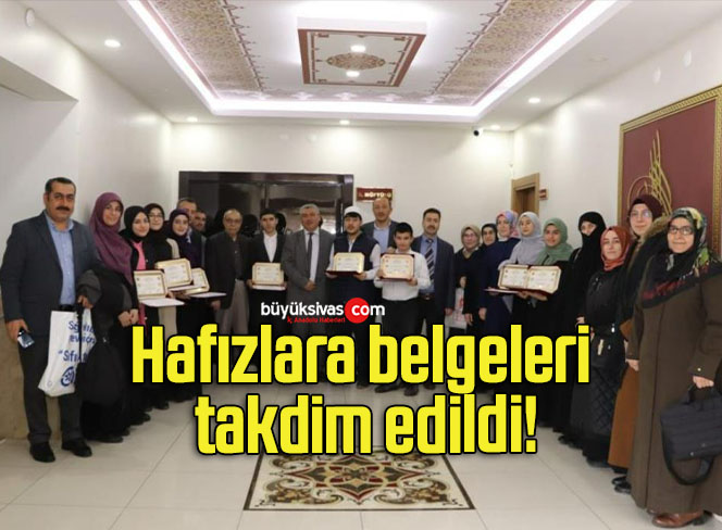 Hafızlara belgeleri takdim edildi!