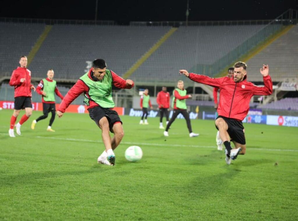 Sivasspor Fiorentina maçının taktiğini çalıştı!