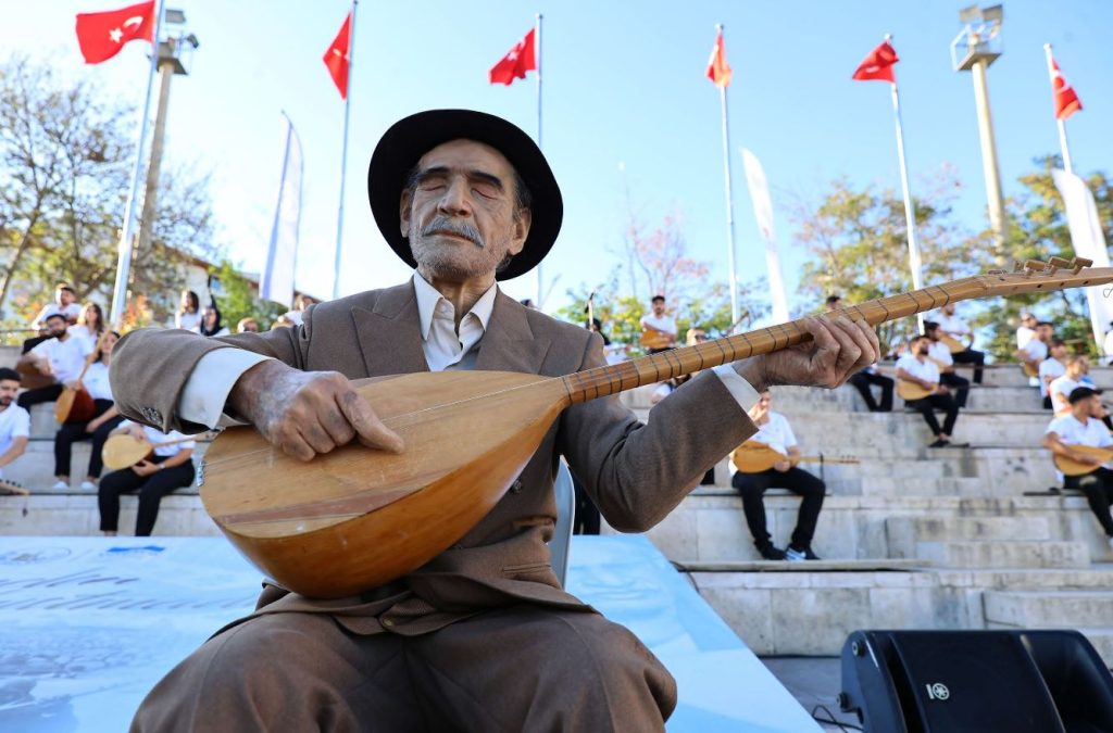 Aşık Veysel Sivas’ta Anıldı!