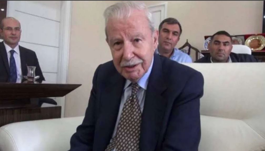 Eski bakan hayatını kaybetti!