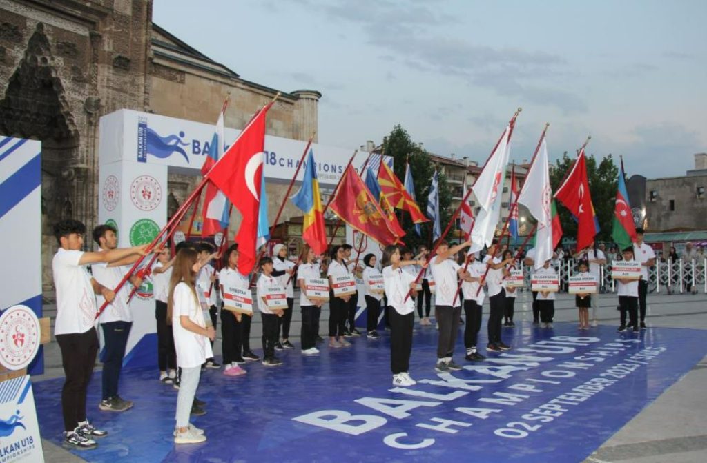 Balkan U18 Atletizm Şampiyonası’nın açılış seremonisi yapıldı!