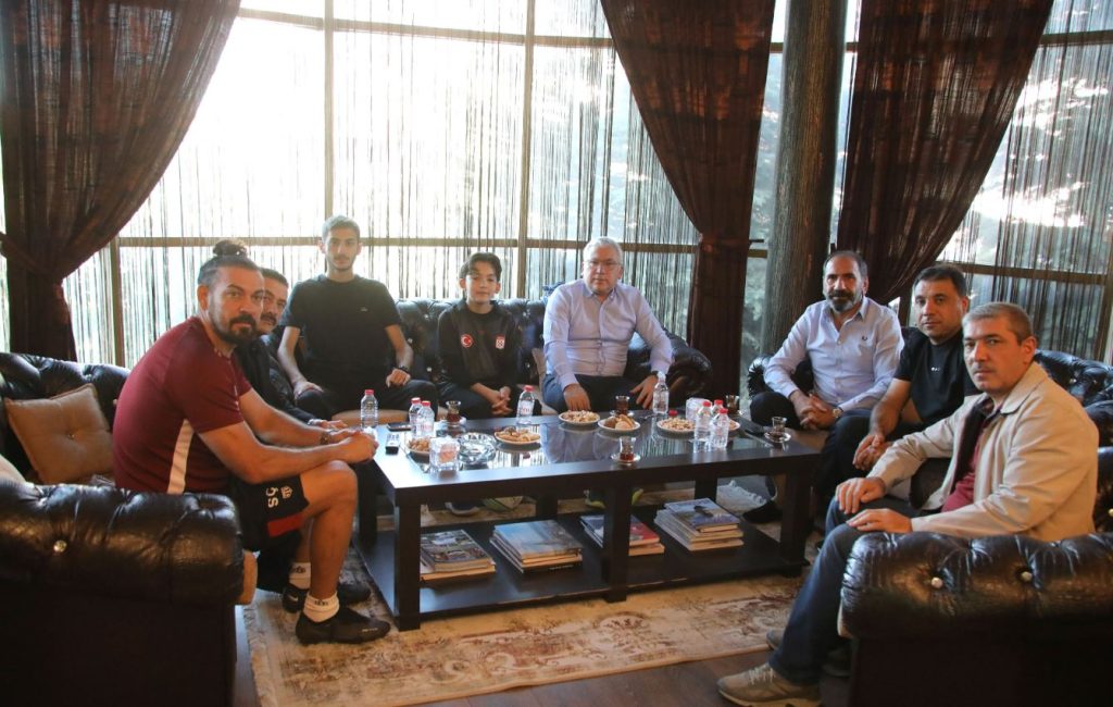 Vali Şimşek Sivasspor’u Ziyaret Etti!