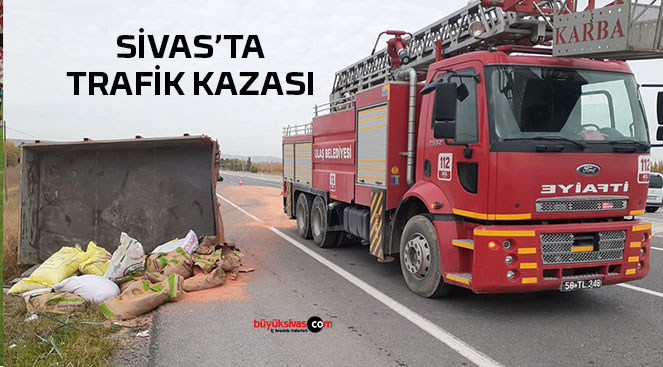 Sivas’ta kamyon ile traktör çarpıştı! Yaralılar var